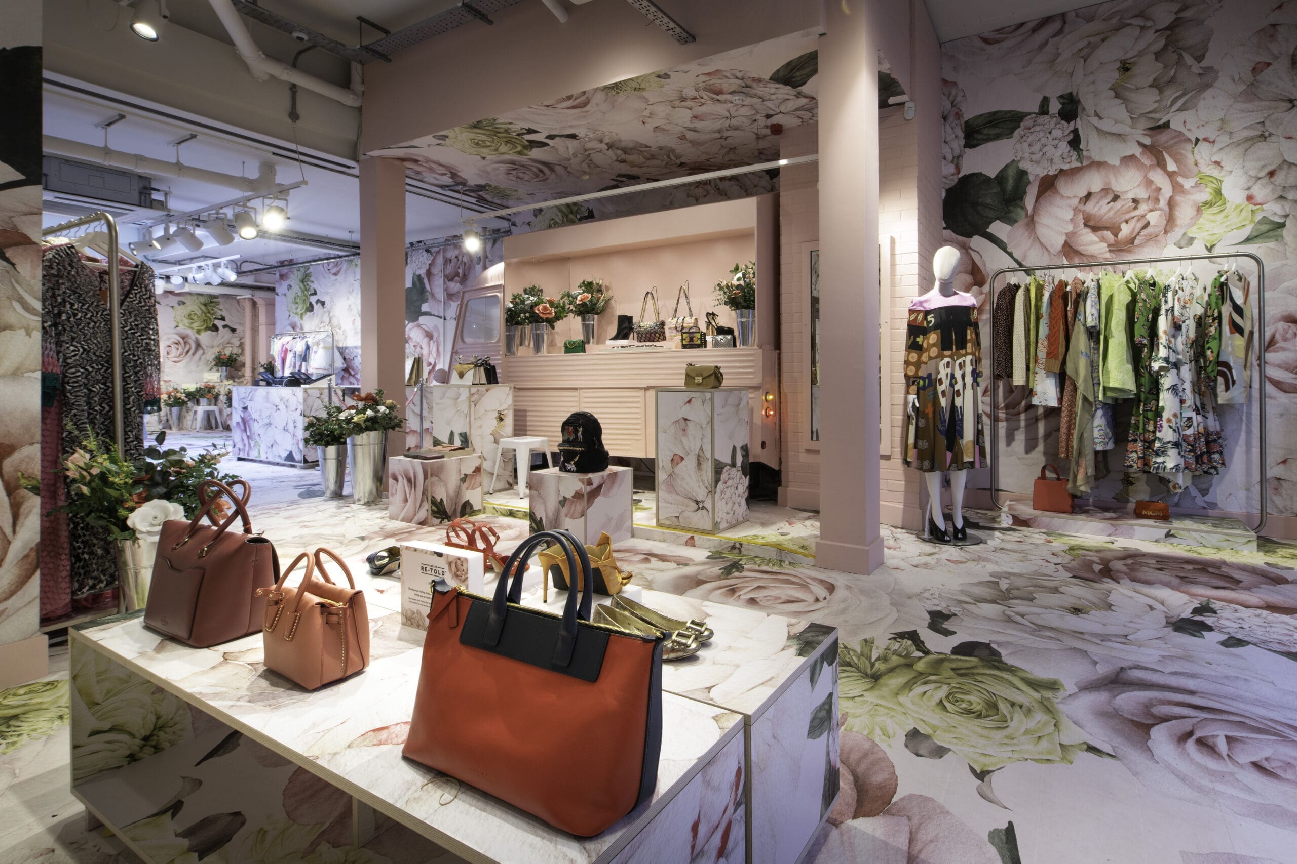 Designer Fashion & Luxury Consignment - Kit's Boutique